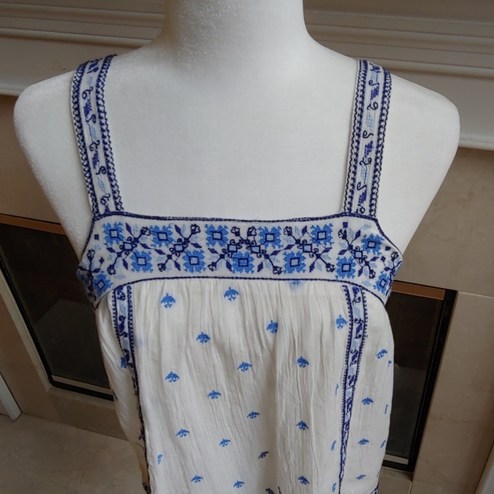 Joie l White and Blue Embroidered Top - Picture 2 of 6